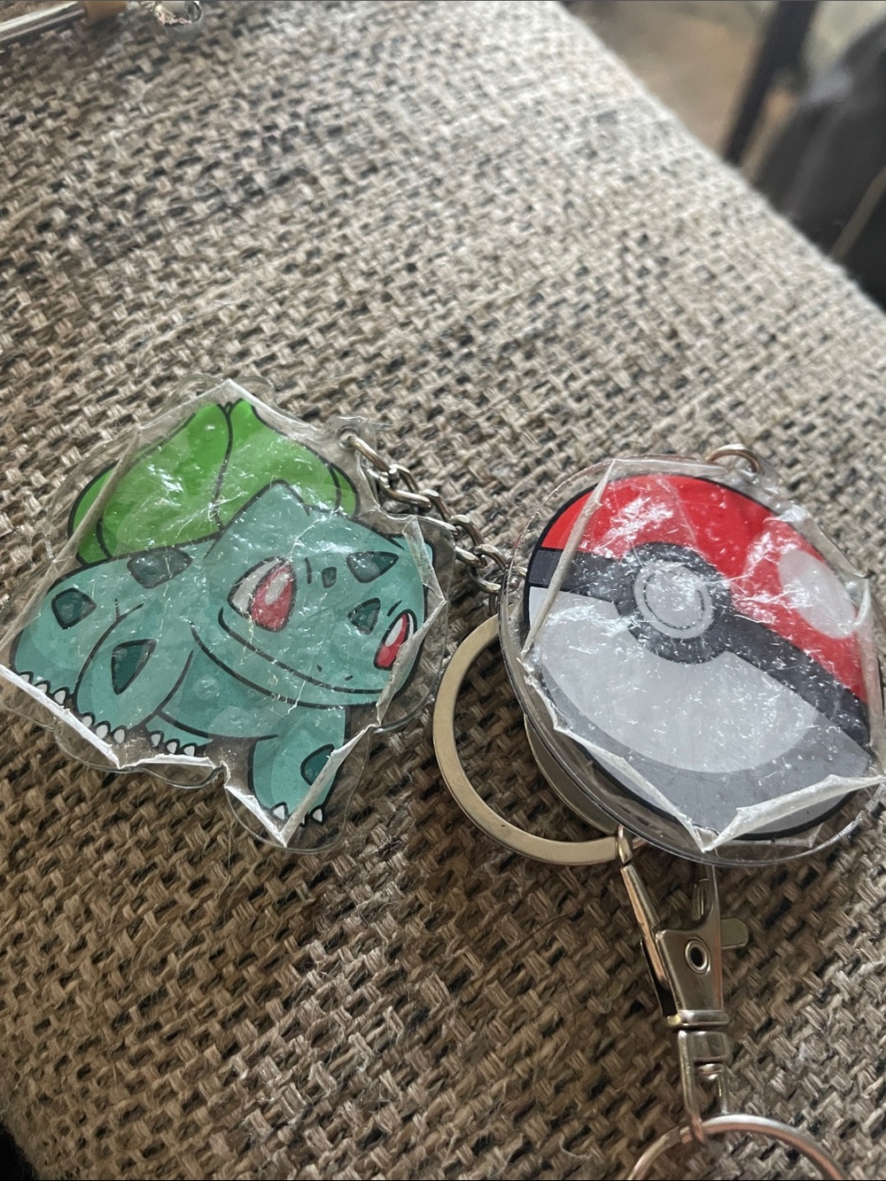 Pokemon Green Bulbasaur and Red Pokeball Keychain Set